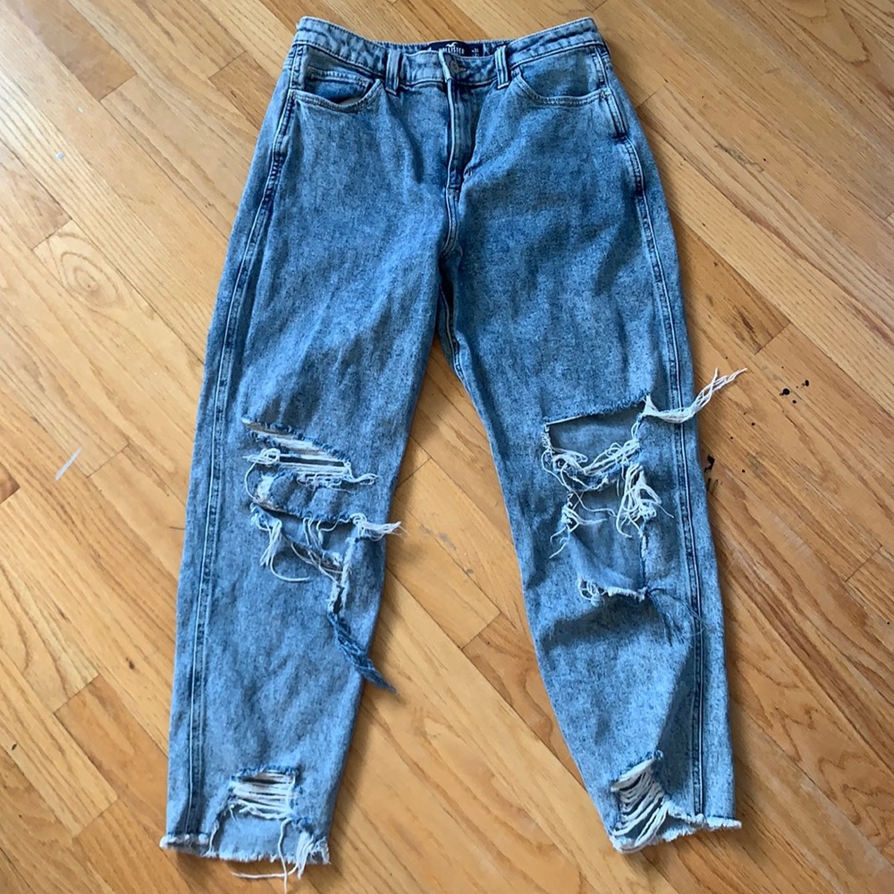 Hollister Distressed Mom Jean